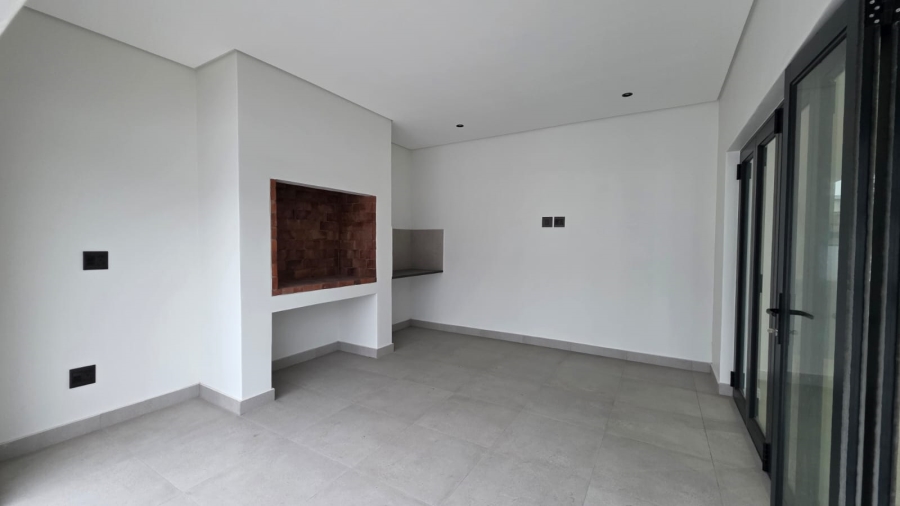 4 Bedroom Property for Sale in Sandown Western Cape